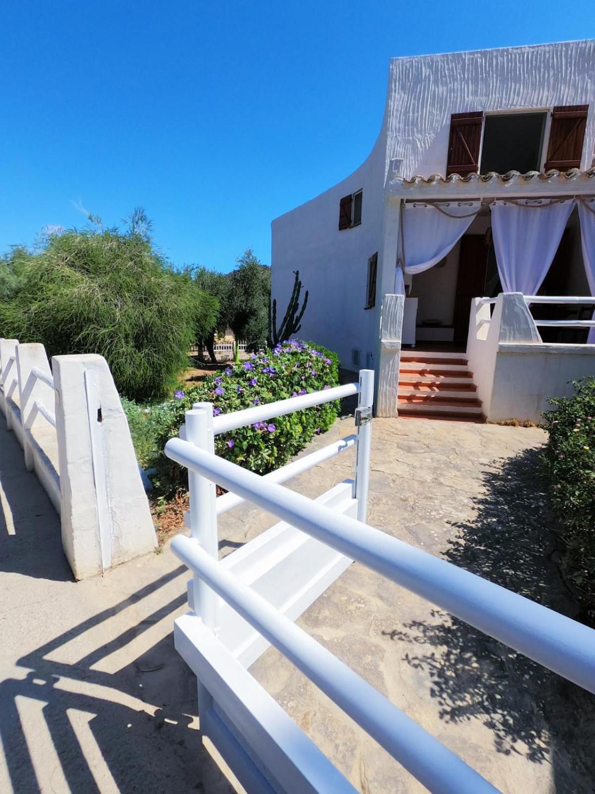 Villa Anna 300 M Dal Mare Torre delle Stelle Luaran gambar